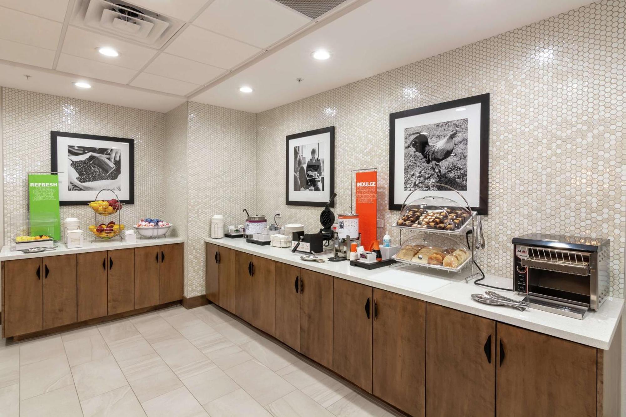 Hampton Inn & Suites Dallas East Dış mekan fotoğraf
